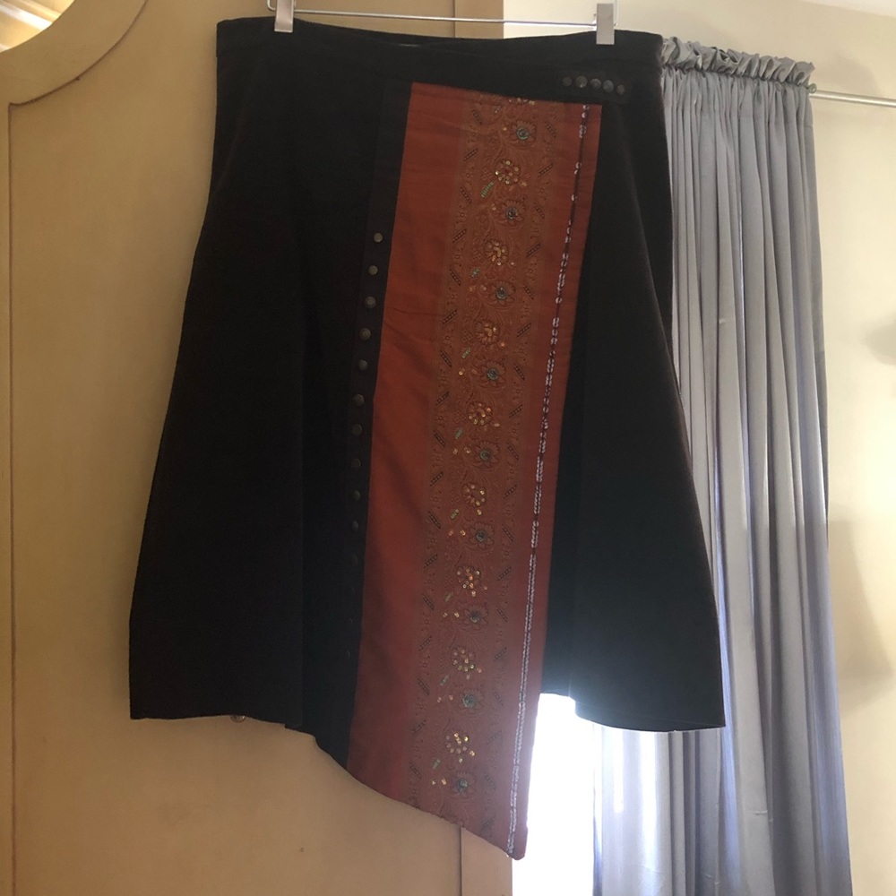 Skirt